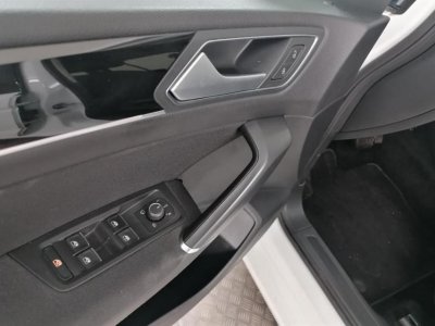 VOLKSWAGEN Touran 2,0 TDI aut. (110 kW, 1968 ccm)