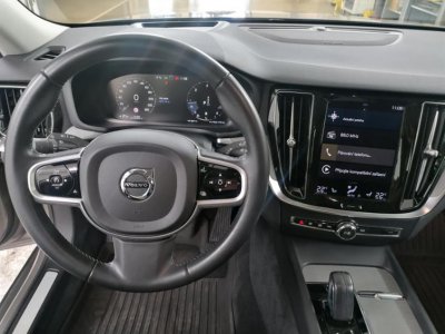 VOLVO V60 B4 AWD mild hybrid