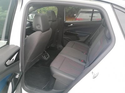 VOLKSWAGEN ID 5 GTX Elektro aut. 4x4 (77 kWh, 220 kW)