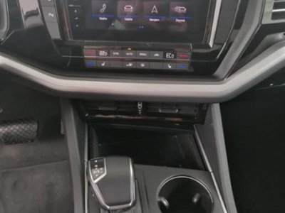 VOLKSWAGEN Touareg 3,0 TDI 8TT, aut. 4x4 (170 kW, 2967 ccm)