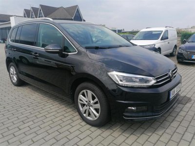 VOLKSWAGEN Touran 1,5 TSI aut. (110 kW, 1498 ccm)