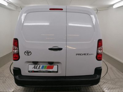 Toyota Proace City 1,5 d (75 kW, 1498 ccm)