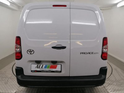 Toyota Proace City 1,5 d (75 kW, 1498 ccm)