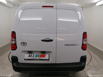 Toyota Proace City 1,5 d (75 kW, 1498 ccm)