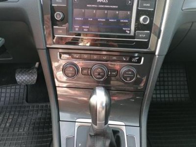 VOLKSWAGEN Golf 1,6 TDI aut. (85 kW, 1598 ccm)