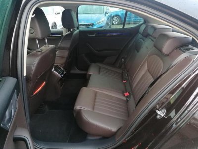 ŠKODA Superb 2,0 TDI aut. 4x4 (140 kW, 1968 ccm)