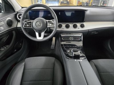 MERCEDES BENZ E 220d 2,0 d (143 kW, 1950 ccm)